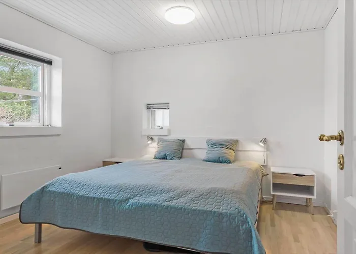 Tv1123-hirtshals-tjorneklitten-5 *